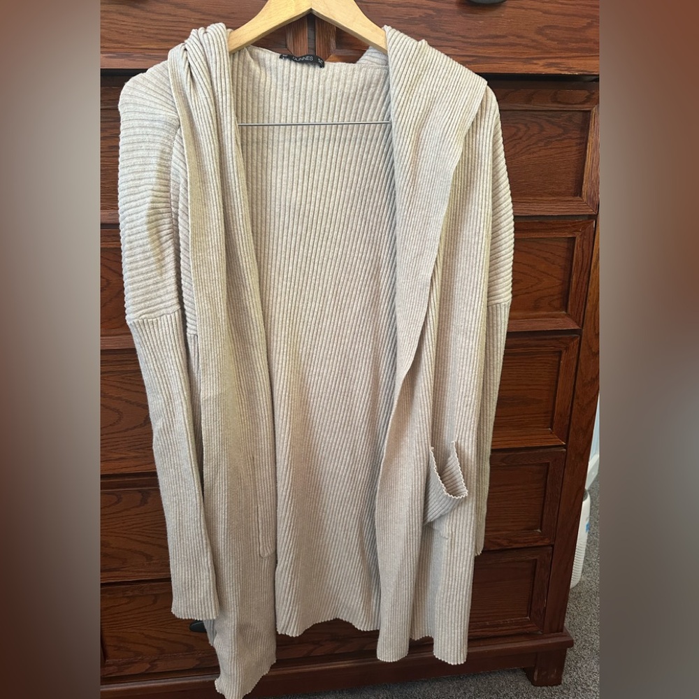 Women's tan hooded cardigan